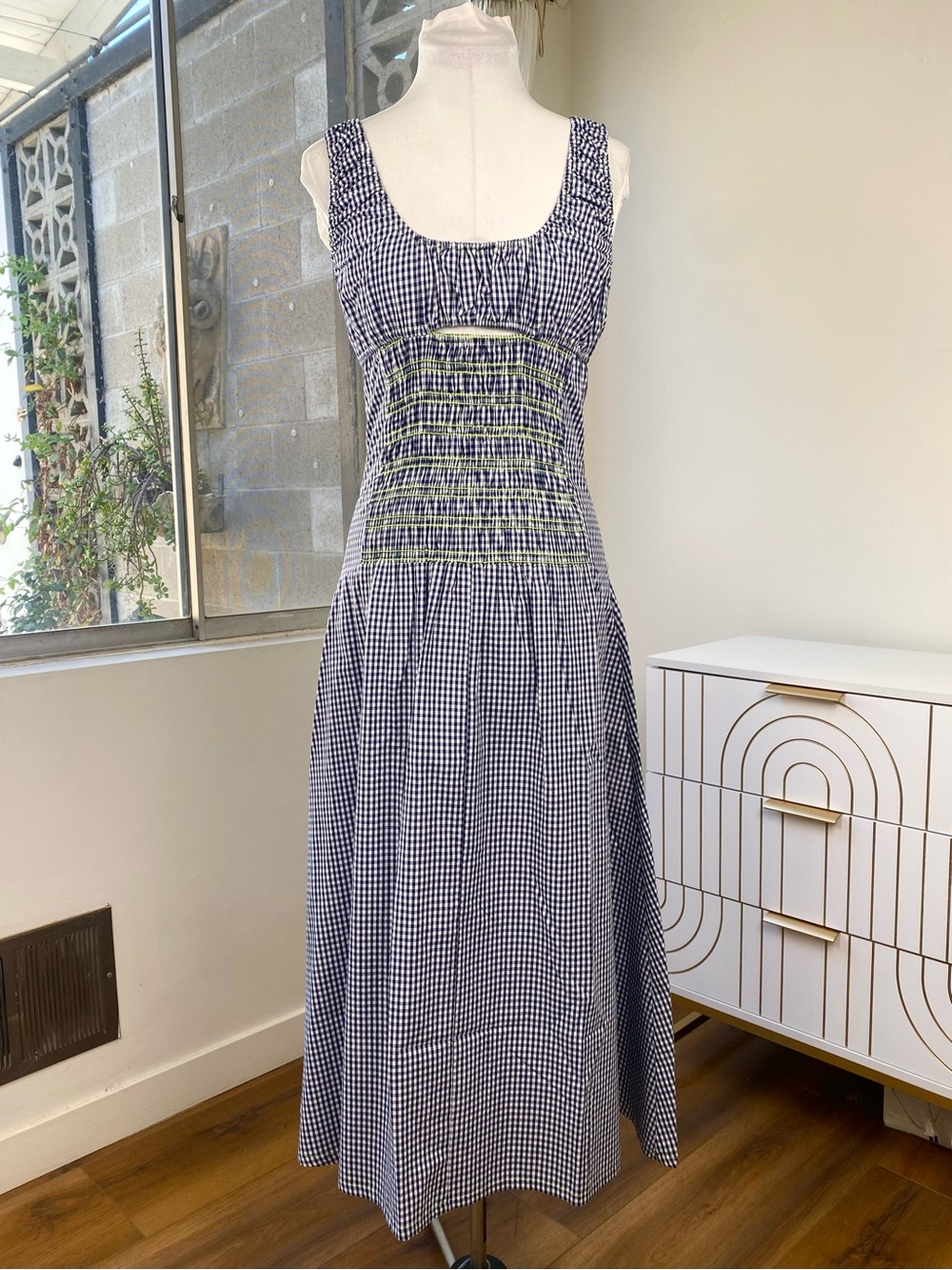 Toit Volant NWT Gingham Bella Smocked Cutout Maxi Dress, XS/S - Picture 2 of 10